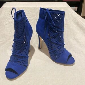 Slightly used; size 8.5